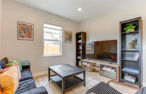 Walk to Med Ctrs and Dtwn Englewood Modern Home - Foto 1