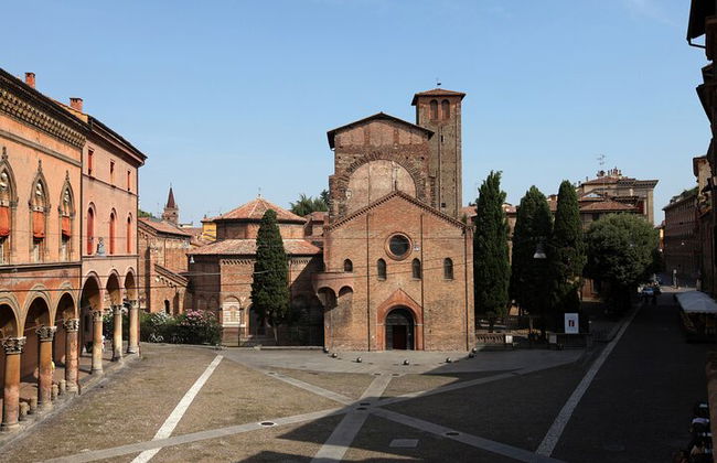 Storia Antica e Recente di Bologna: Un Tour Audio Senza Guida - Foto 3