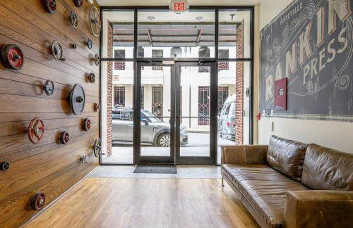 Bright Downtown Asheville Apt with Balcony, Walk Everywhere - Foto 10