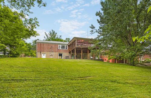 Nashville Gem Grill Mini Pickleball Sleeps 12 - Foto 25