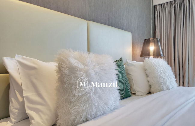 Manzil - Cozy 1BR in Paramount w Burj Khalifa View - Photo 3