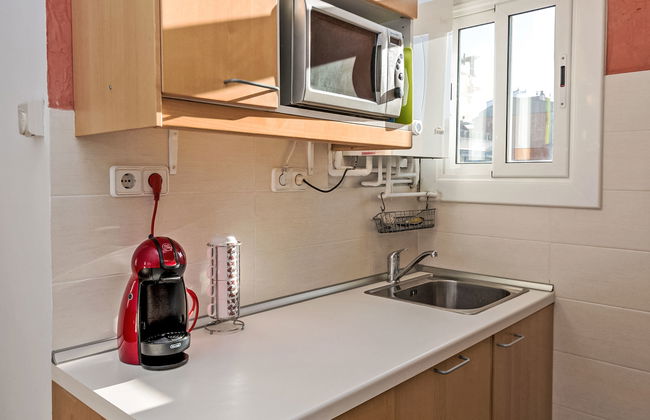 1 bedroom Apartment in Barcelona with garden - Photo 9