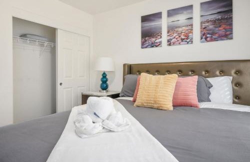 Relaxing Vegas Stay with BBQ & Games - Foto 33