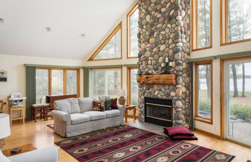 Relax & Explore Waterfront Crawford Lake Cottage 4878 - Foto 39