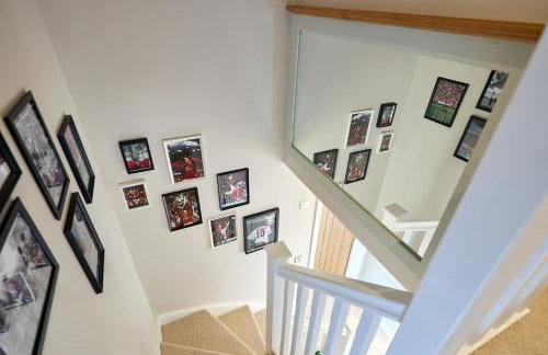 Stylish 4 bed home in Old Trafford next to MUFC - Foto 22