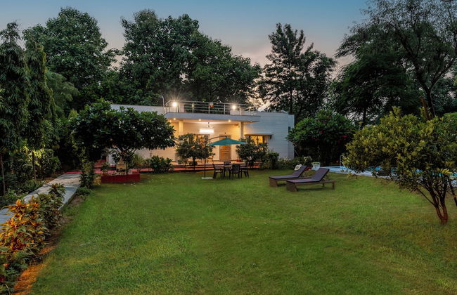 Alaya Stays 3 BHK with Pvt Pool-Daffodil - Foto 53