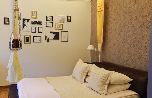 Arina Apartments 2 - Photo 2