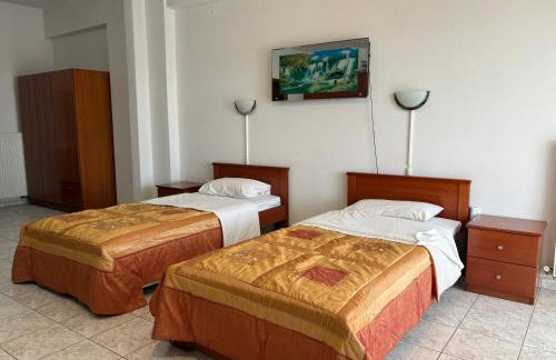 Delta Apartments - Photo 3