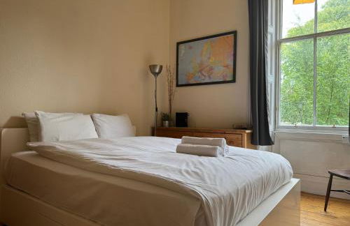 Classic Edinburgh Flat in the heart of Morningside - Foto 8