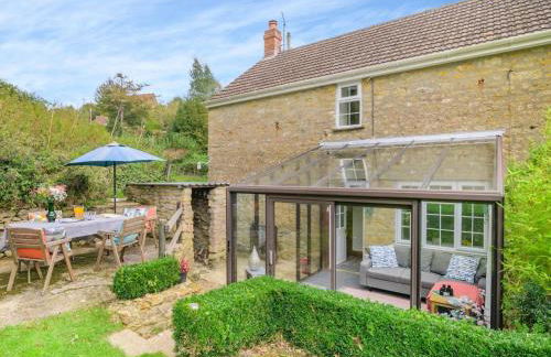 2 Bed in Bridport oc-93342 - Photo 1