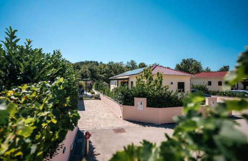 VSG Resort - 200m from Beach, Pool, Sauna & Jacuzzi - Foto 73