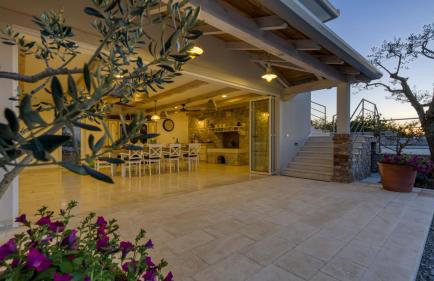 Luxury Villa Emily sea view by Villas Guide - Foto 16