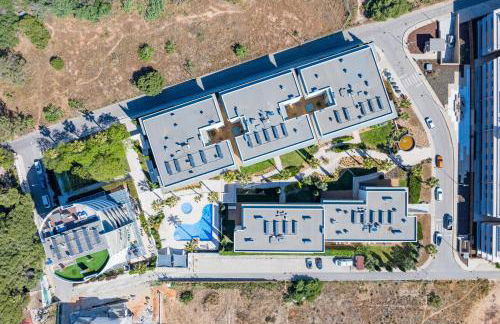 Cavalo Preto Luxury Beach Apartment by Golden Zenith - Foto 24