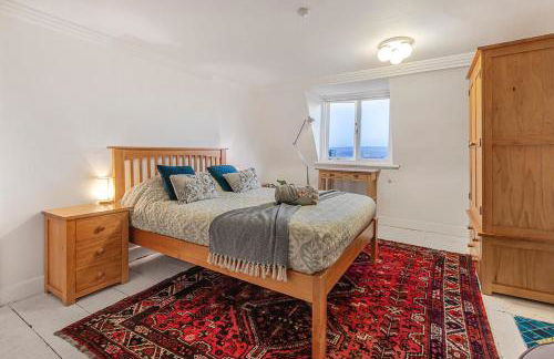 Spaceship 4 Luxury 4 BR by AltoLuxoExperience Short Lets & Serviced Accommodation With Free Wifi & Parking - Foto 12