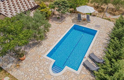 Three-Bedroom Holiday Home In Lozovac - Foto 11