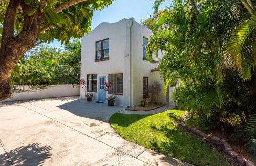 Birds of Paradise: Unwind in Nature's Embrace - Foto 44