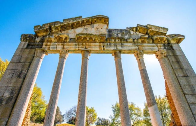 Tour de Dia Inteiro: Mosteiro de Apolónia e Ardenica - Foto 5