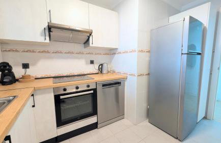 Elegant Sea View Apartment Near Beach & Train - Foto 54