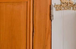 Sleeps 5 - 3 Bedrooms - walk to the square hosted Happy Valley cast - Foto 17