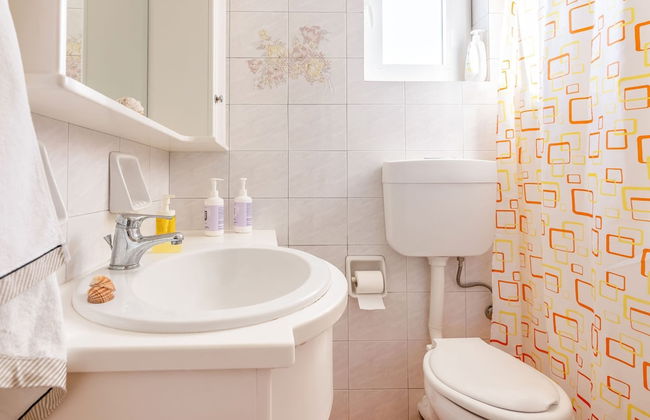 Alluring Cottage in Porto Rafti With Balcony - Foto 18