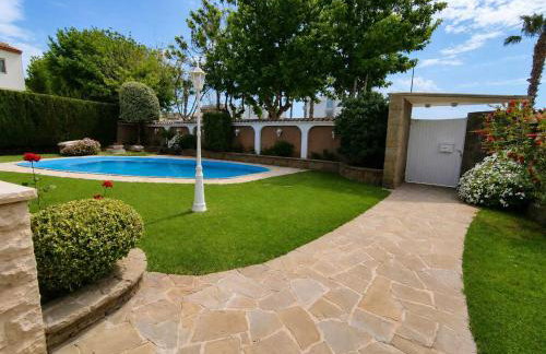 Villa Papa Luna especial familias numerosas - Foto 5