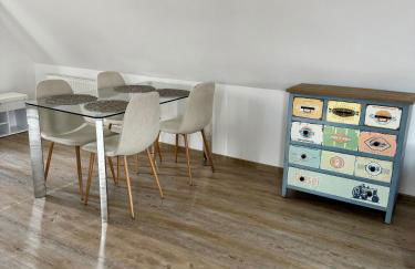 Dachgeschosswohnung Benther Berg, Contactless Check-in, free parking, Vollsaniert und Renoviert 2025 - Foto 7