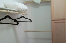 Cozy home near freeways w pool BBQ - Foto 20