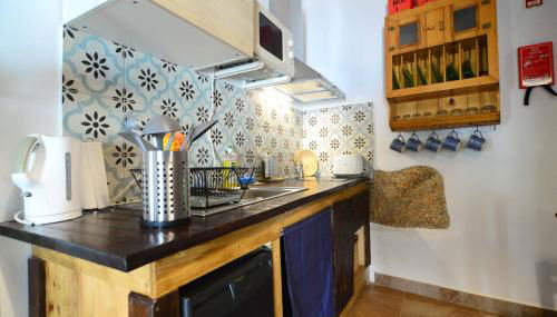 Casa do Guardado - Foto 4, stove, minibar