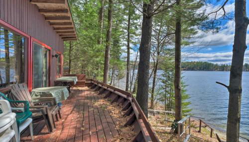 Lakefront Hartford Cabin with Canoe and Boat Ramp - Foto 1
