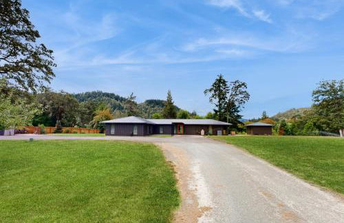 Walk to River Myrtle Creek Studio Near I-5 - Foto 24