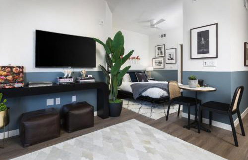 Noho Alexan Modern 2bed Duo with FREE Parking - Foto 10