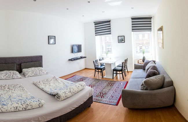 Central Apart 1 Min to Metro and Garage - Foto 6