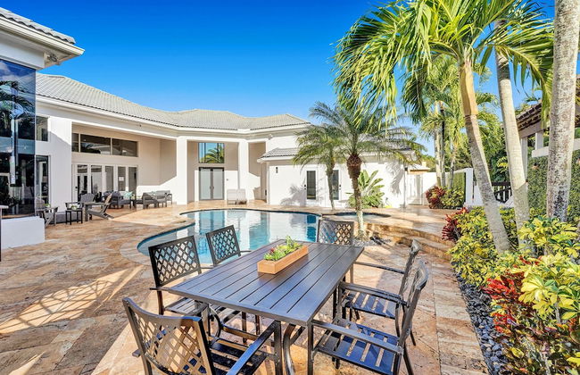 Sophia's Luxury Compound Resort w/ Heated Pool! - Foto 12