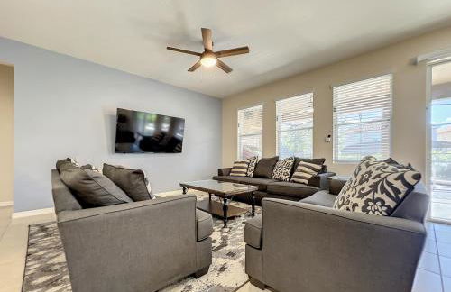 Solterra Resort Davenport FL Clubhouse Area - 7 Bedroom 6 Bath Home with Private Pool Spa - Lazy River 20 min from Disney - Foto 19