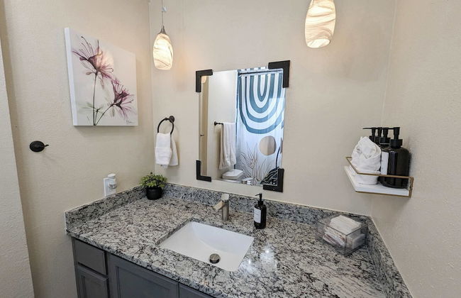 Vibrant Getaway Say Hello to the Best of Houston - Foto 19