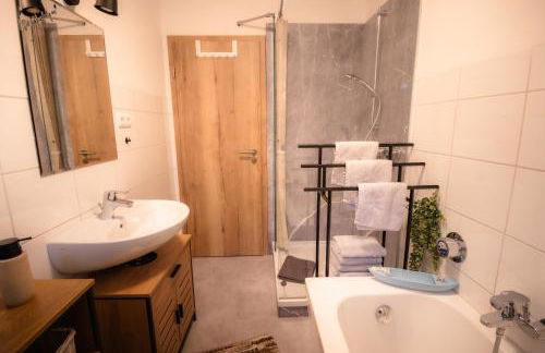 Evelyns Apartment Kurpark Idylle - Foto 11