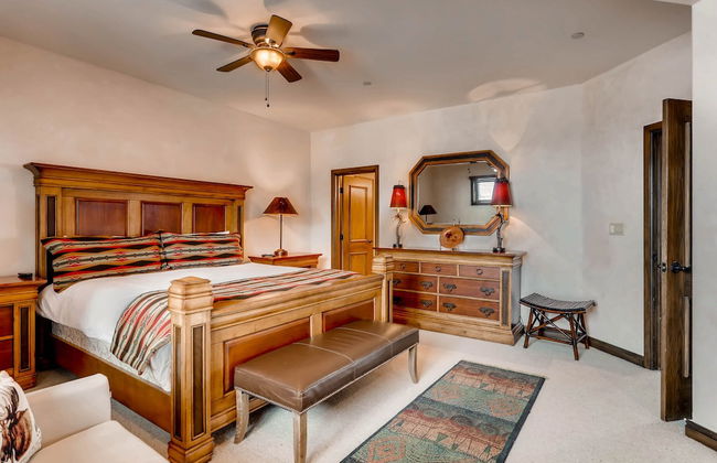 Highlands Area by East West Hospitality - Photo 20