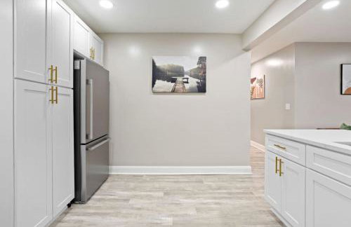 Chic Boho Retreat Near Downtown - Photo 17