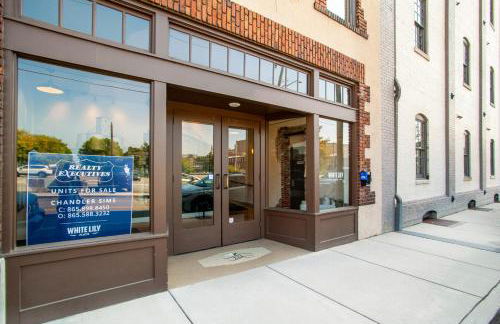 Dollys Downtown Loft Knoxville - Photo 44