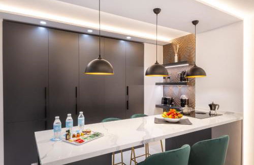 MARBELLA BANUS SUITES - Marbella Marina Banus Deluxe Apartment Sea Views - Foto 2