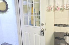 Staten Island Cozy Private 1-br Basement Apt close to NYC Family & Pet Friendly - Foto 64