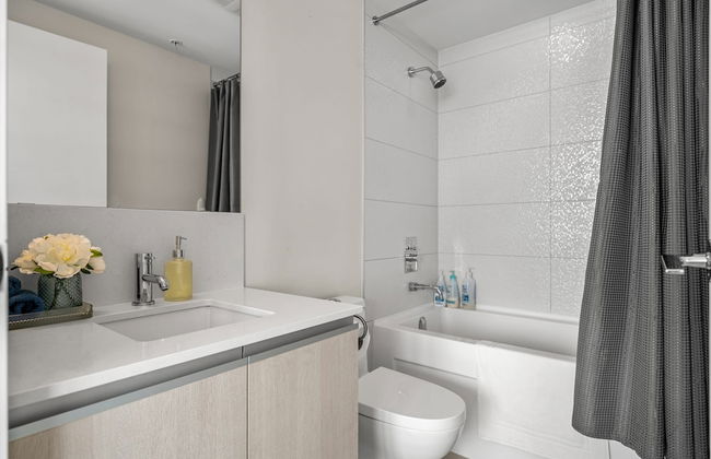 By Stampede Free Parking Banff Pass Wine More - Photo 57