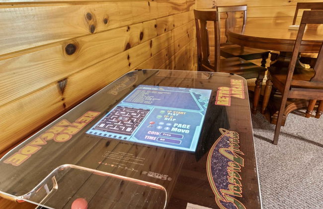 Rustic 3br Cabin Near Lake w/ Hot Tub! - Foto 23