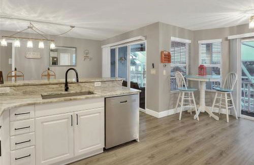 Dockside Nook -Waterfront, Dock, Heated Pool - Foto 19