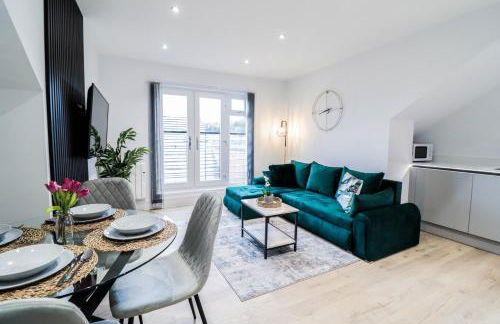 The Booker Retreat - Bright 1BR Top Floor Apt with Free Secure Underground Parking - Foto 7