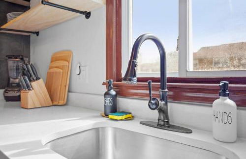 Renovated 5BR 2BA AC Quiet Retreat Home - Foto 44