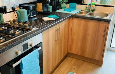 Stunning Seafront House with garden and private parking - Foto 46