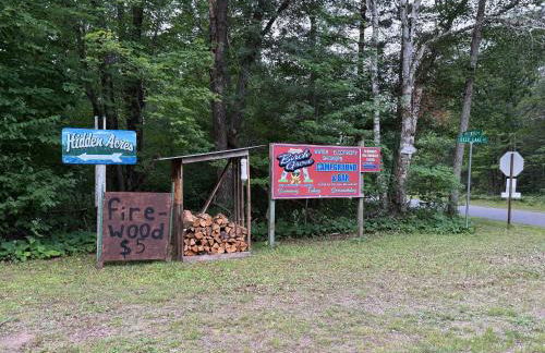 Pet-Friendly Lakefront Cabin by arc Vacation Rentals - Foto 4