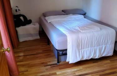 In the heart of nyc! Time sq, theater district, javits center - Foto 4