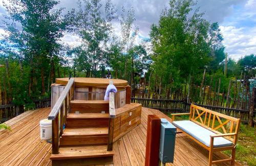 Rural Log Cabin Rental for Couples near Taos Ski Valley - Foto 8